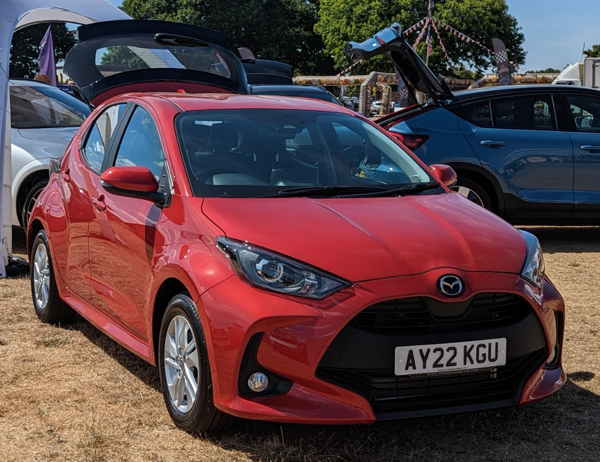 Mazda 2 Hybrid