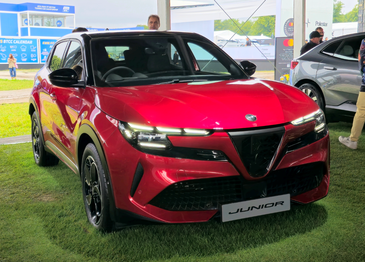 Alfa Romeo Junior
