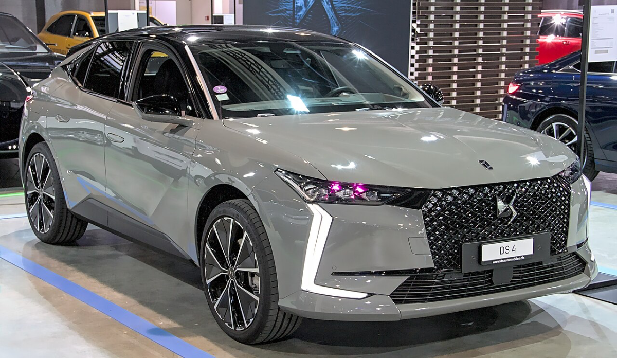 DS Automobiles DS 4