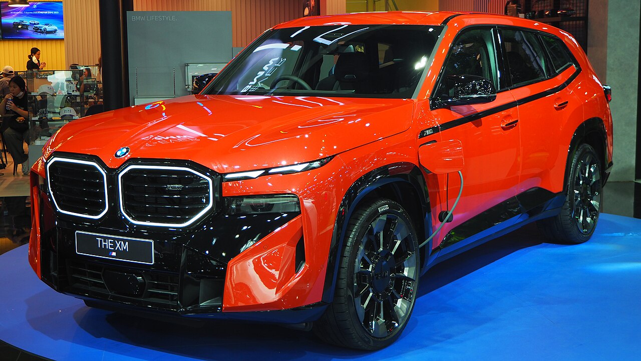 BMW XM