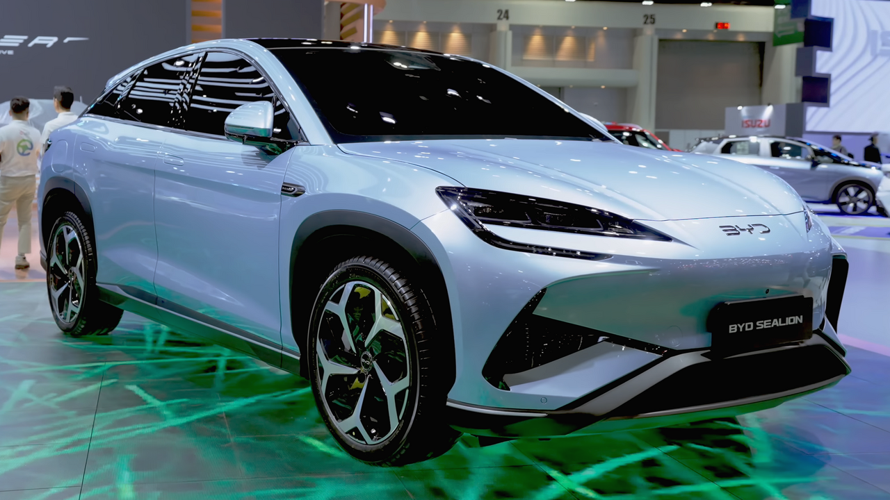 BYD Sealion 7