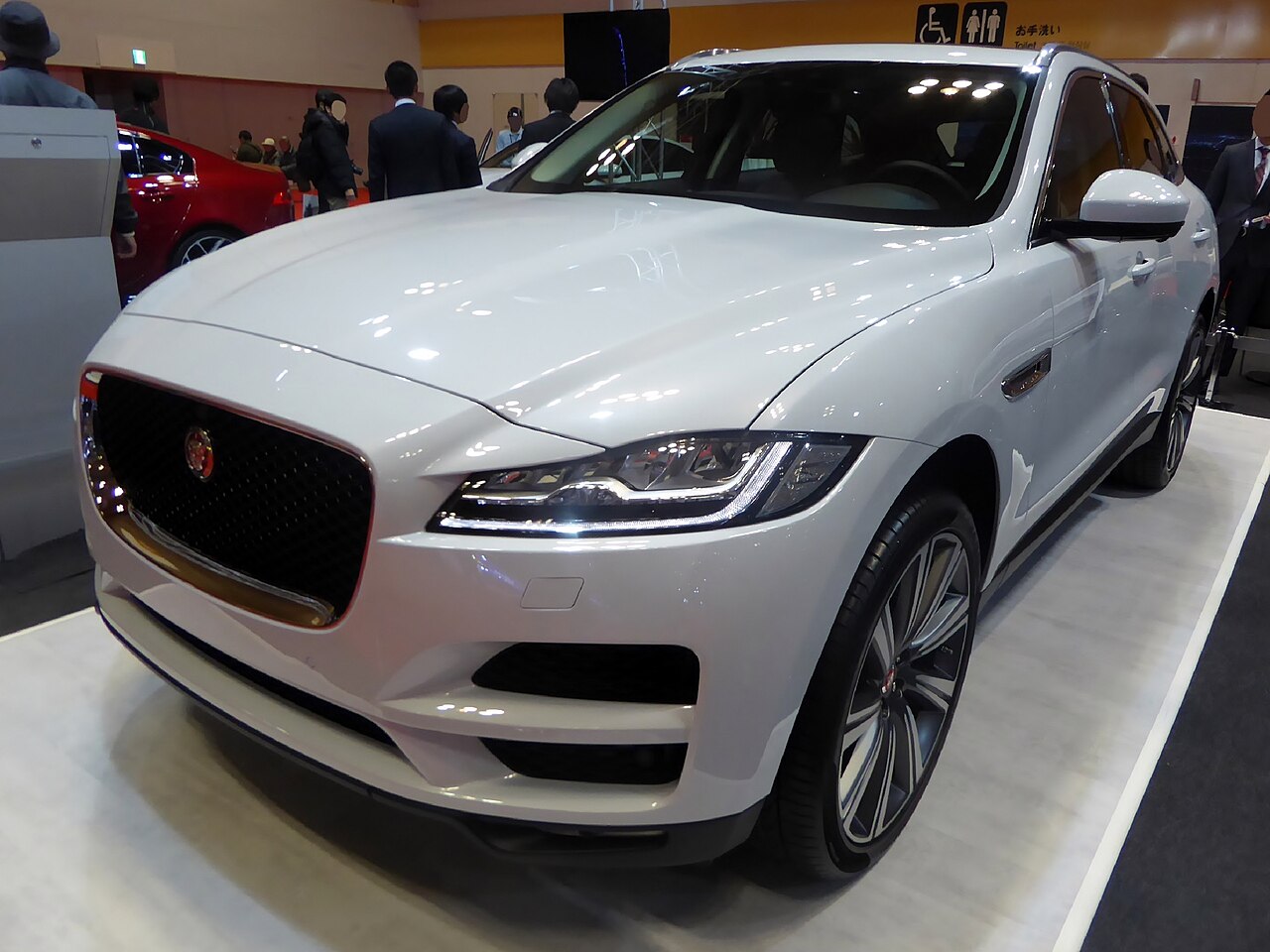 Jaguar F-PACE