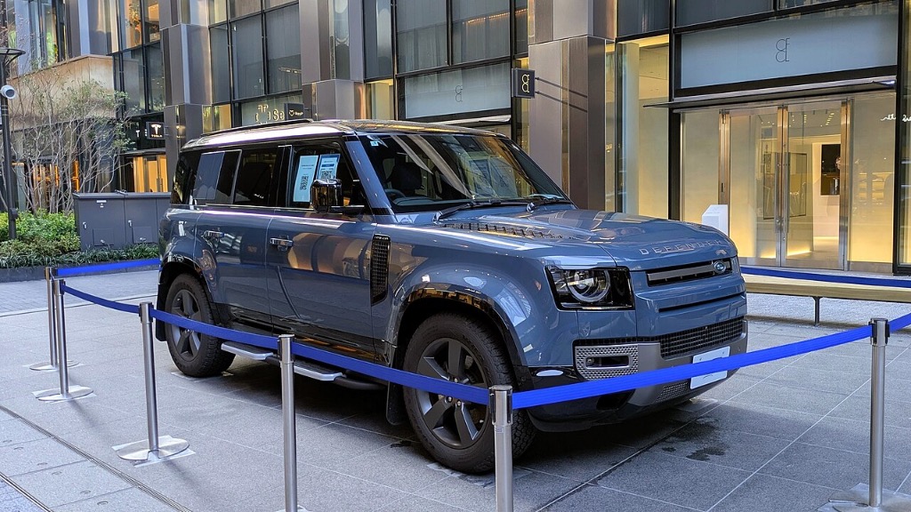 Land Rover Defender