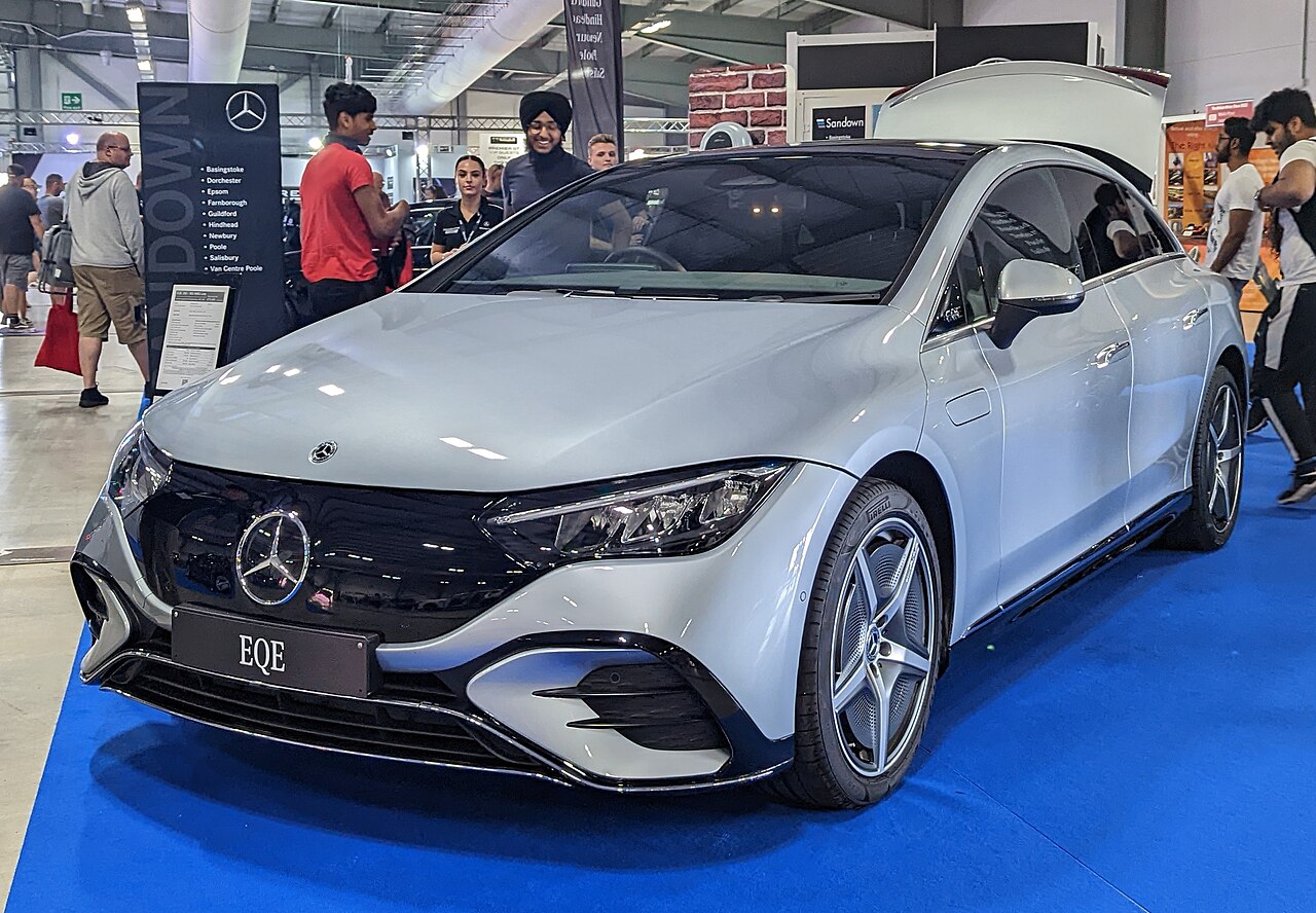Mercedes-Benz EQE